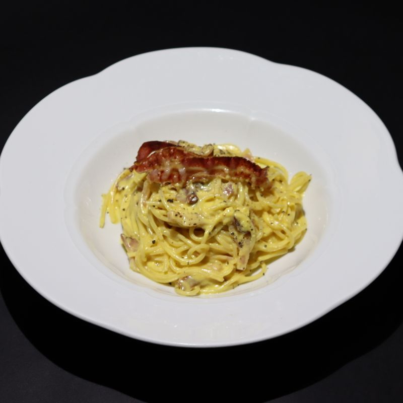 Spaghetti alla carbonara della casa